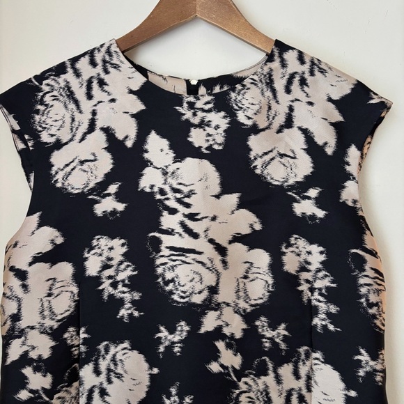 Gerard Darel Floral Silk Blend Cap Sleeve Top Sz 38 US 6 - Picture 2 of 5
